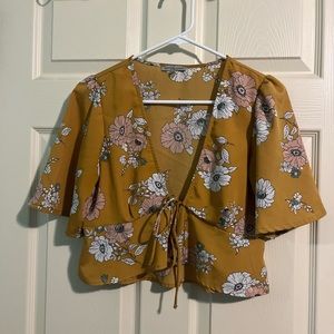 Yellow Floral Blouse 🌼